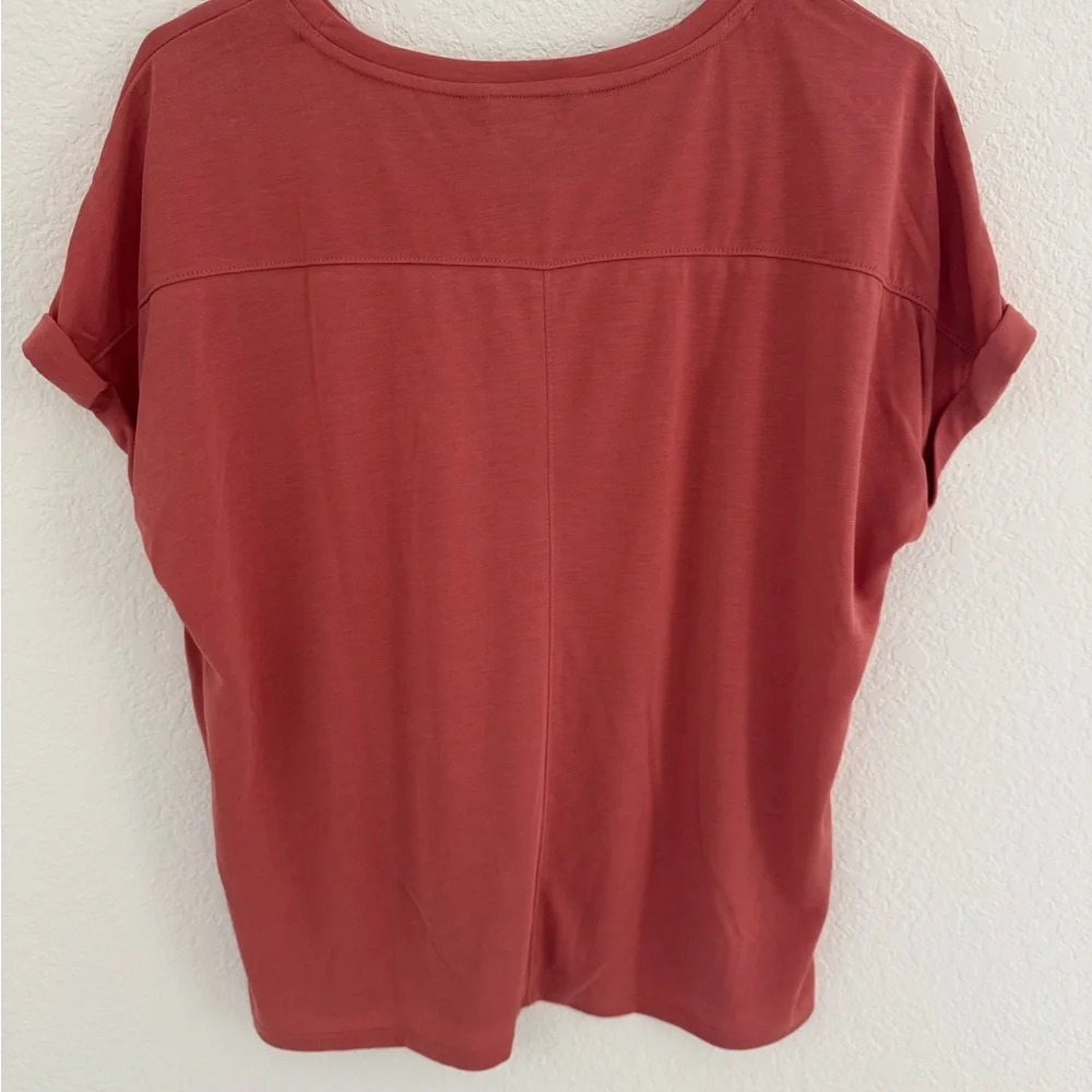 Simply Vera Vera Wang Terracotta Short Sleeve Top - Picture 2 of 6